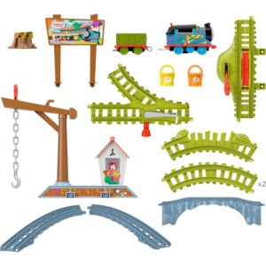 THOMAS AND FRIENDS TOPSY TURVY PAINT DELIVERY SET 04